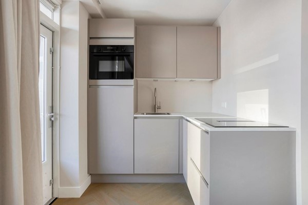 Medium property photo - Arent Janszoon Ernststraat, 1083 GS Amsterdam
